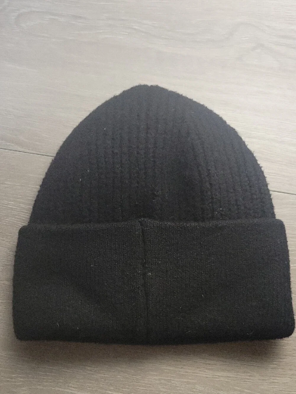 No Boundaries Black Ying Yang Beanie